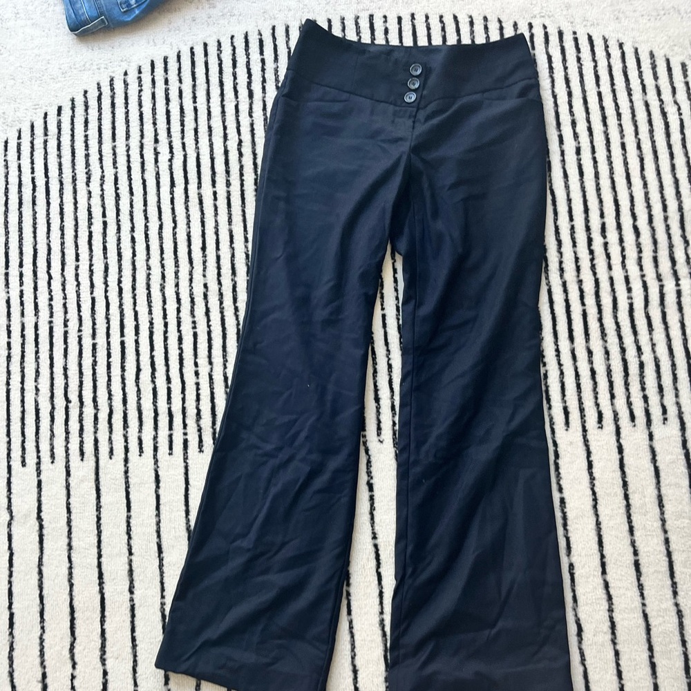 The limited navy bootcut trouser, size 0R. Cassidy fit